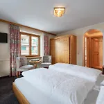 Haus Iris Penzion Lech am Arlberg
