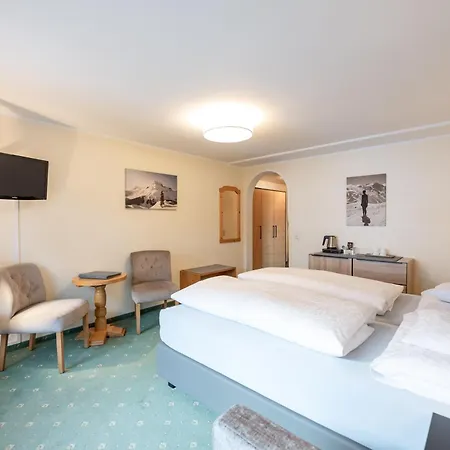 Haus Iris Gæstehus 3*
